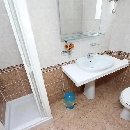 And Rossella 2 Apartament *