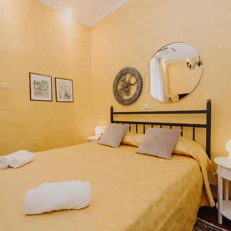 Apartament And Rossella 2 *